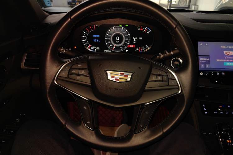 Used Cadillac CT6 2021 28T Luxury Version
