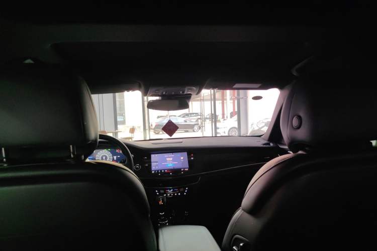 Used Cadillac CT6 2021 28T Luxury Version
