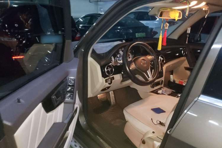 Used Mercedes-Benz GLK-Class 2013 Facelift GLK 300 4MATIC Luxury Edition
