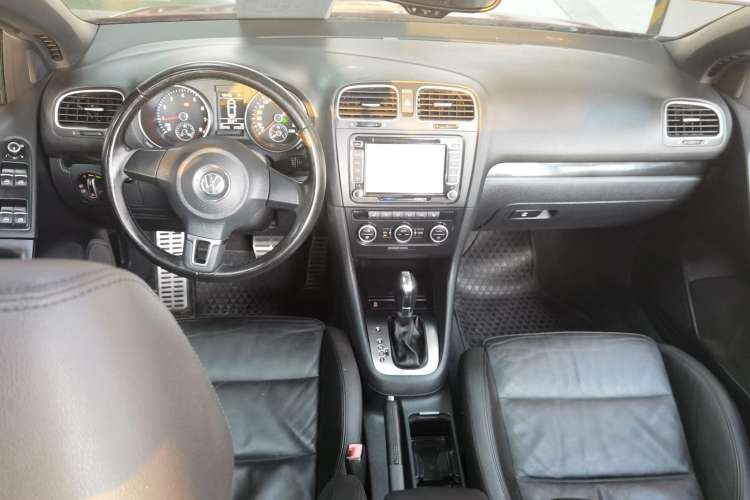 Used Volkswagen Golf 2012 1.4TSI Comfort Convertible Edition
