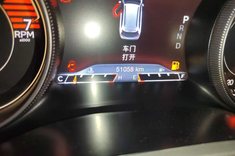 Used Jeep Cherokee 2020 2.0L Two-Wheel Drive Classic Sports Edition