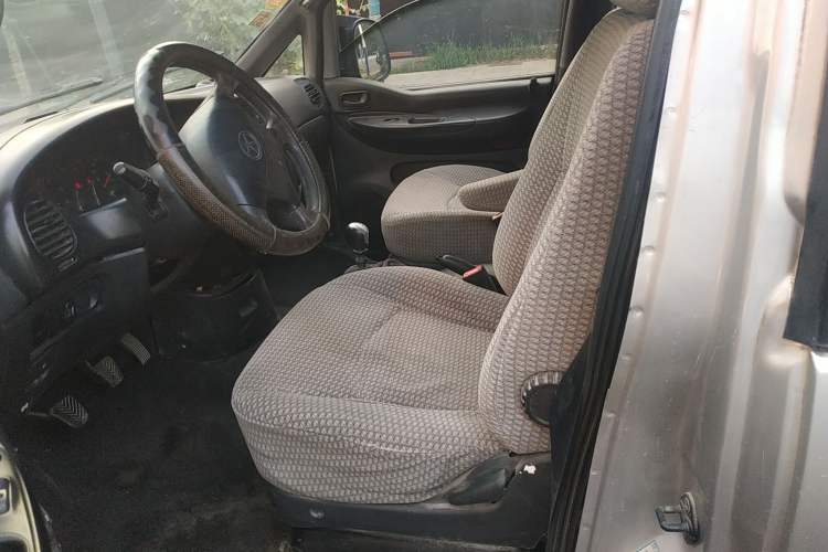 Used JAC Refine 2015 1.9T Shuttle Long-Wheelbase Comfort Model HFC4DB1-2C Left Front Seat