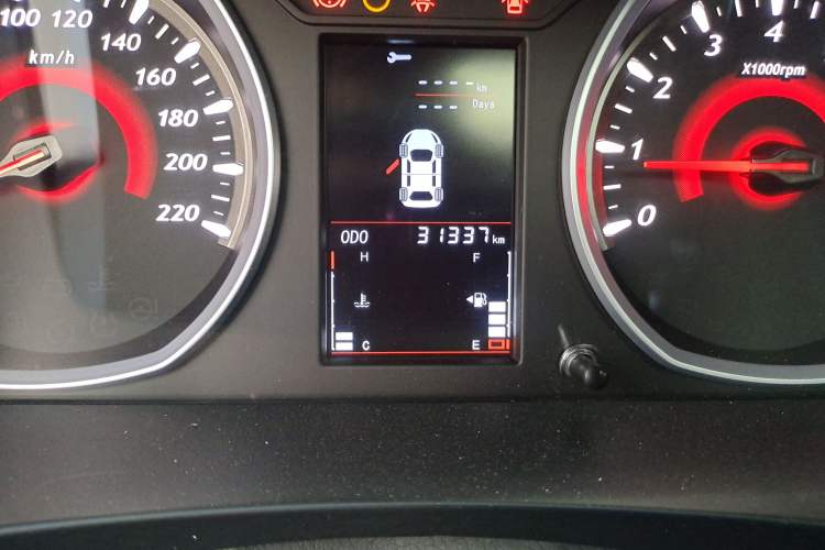 Used Soueast DX3 2019 1.5L Manual Luxury Model China VI Standard