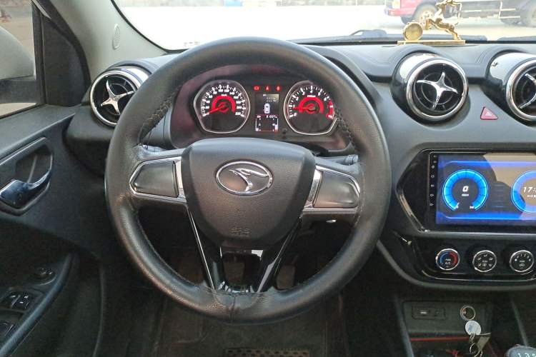 Used Soueast DX3 2019 1.5L Manual Luxury Model China VI Standard