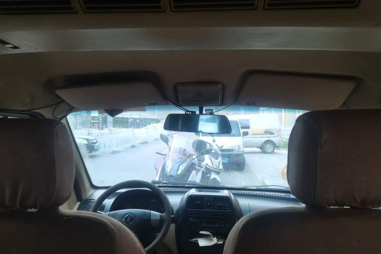 Used Dongfeng Xiaokang C37 2012 1.4L Comfort Version DK13-06