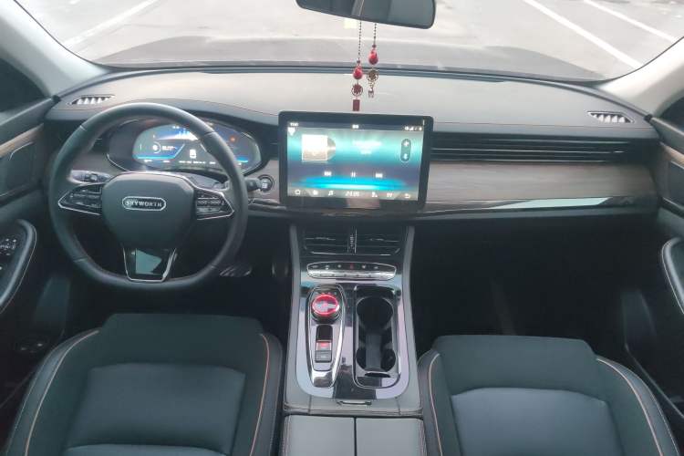 Used Skyworth HT-i 2022 1.5L PHEV 115KM Smart Value Edition
