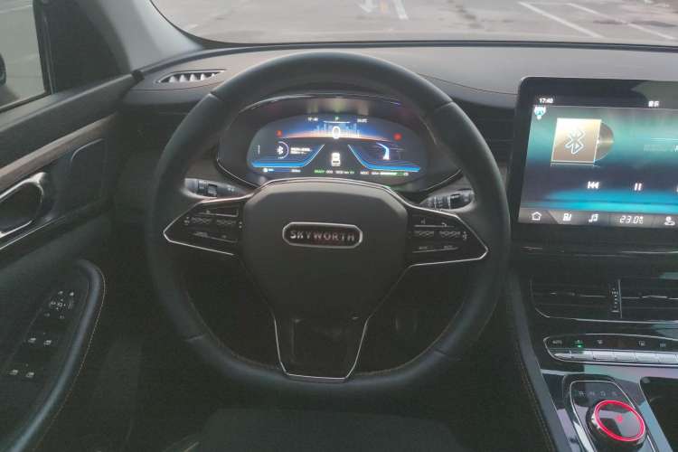 Used Skyworth HT-i 2022 1.5L PHEV 115KM Smart Value Edition
