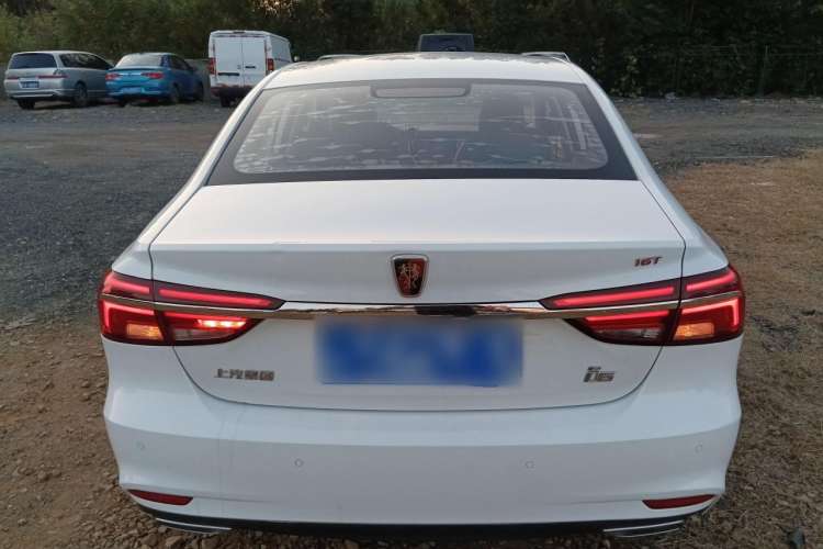 Used Roewe i6 2017 16T Manual Luxury Edition