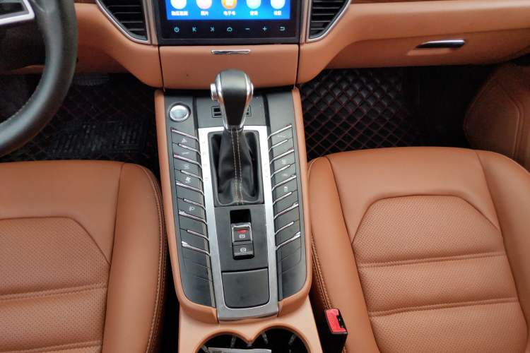 Used Zotye SR9 2017 2.0T Automatic Ultimate Road Edition