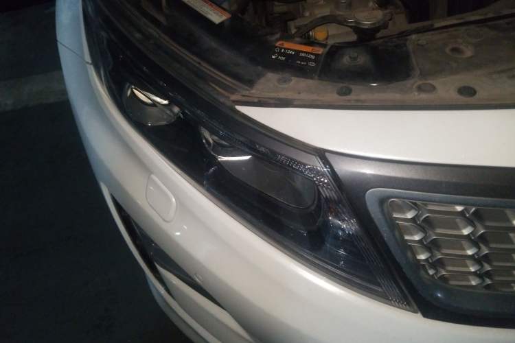 Used Kia K5 2014 2.0L Hybrid Luxury Edition