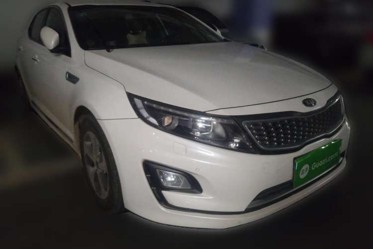 Used Kia K5 2014 2.0L Hybrid Luxury Edition