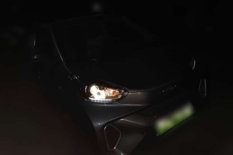 Used Chery New Energy Little Ant 2021 150 000 Yuan Ant Fan Edition Ant Trend Version Lithium Iron Phosphate Front Right 45 Deg