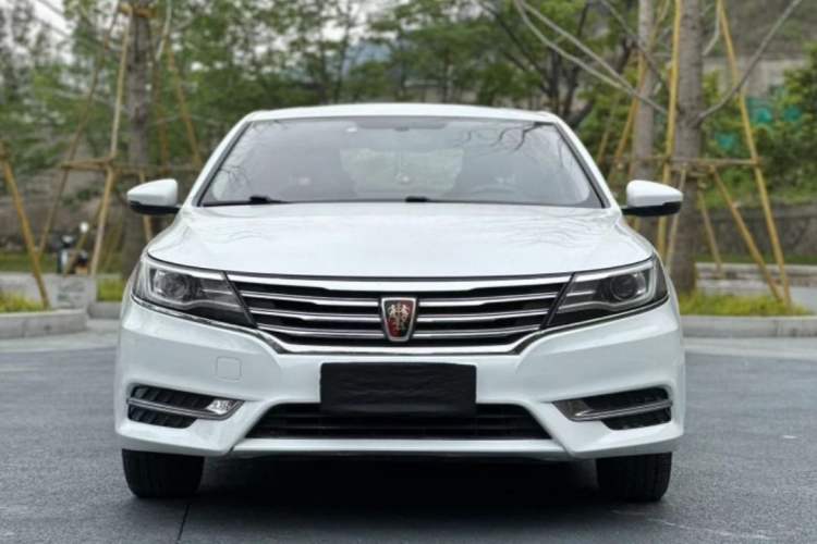 Used Roewe i6 2017 16T Manual Luxury Edition