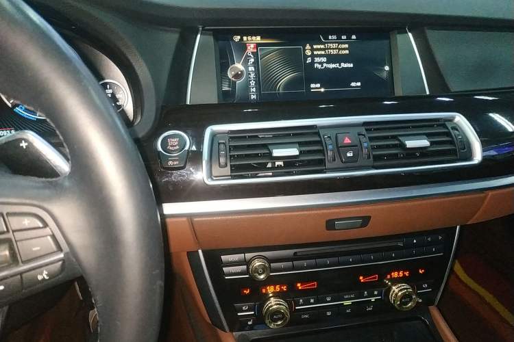 Used BMW 5 Series GT 2015 535i Leading Model