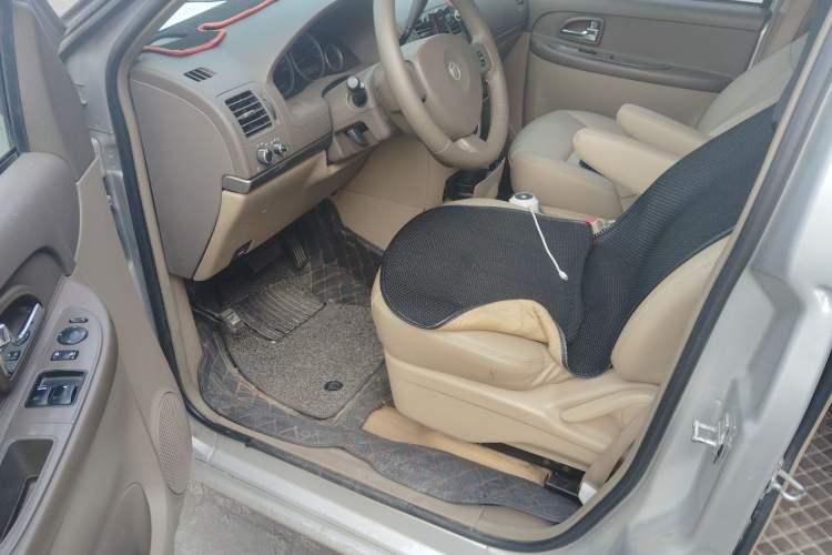 Used Buick GL8 2012 2.4L BASE Comfort Edition
