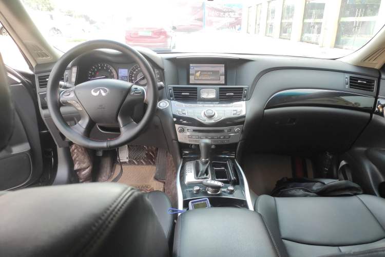 Used Infiniti  2019 Q70L 2.0T Elite Edition
