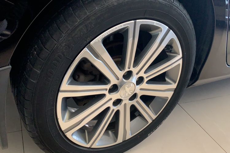 Used Peugeot 408 2015 1.2T Automatic Luxury Edition