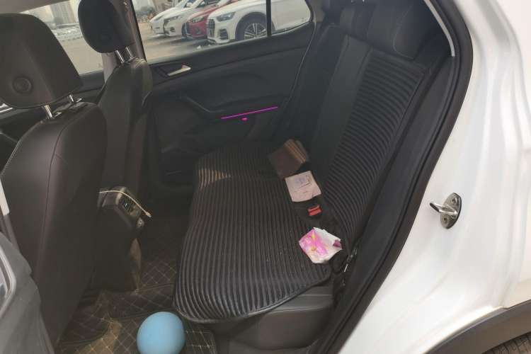 Used Volkswagen Tacqua 2021 1.5L Automatic Yue Zhi Lian Edition Left Rear Seat