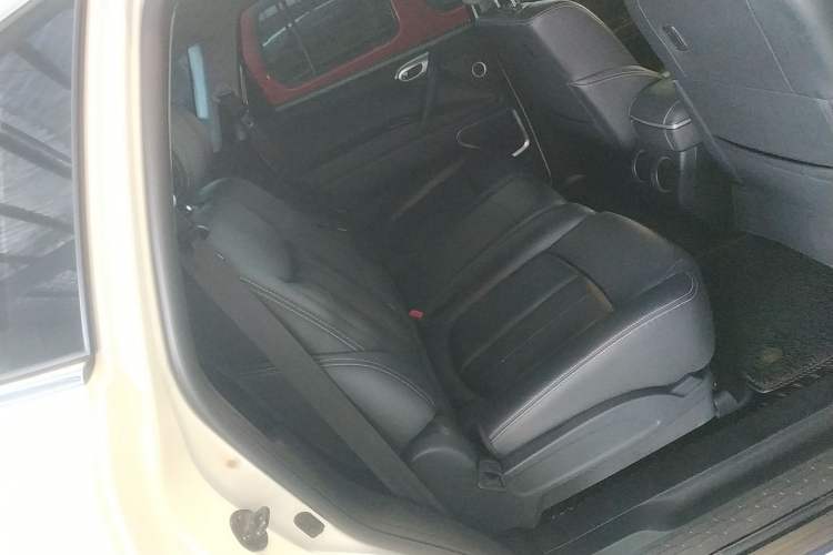 Used Luxgen Great 7 SUV 2015 2.2T Two-Wheel-Drive ZhiZun Version