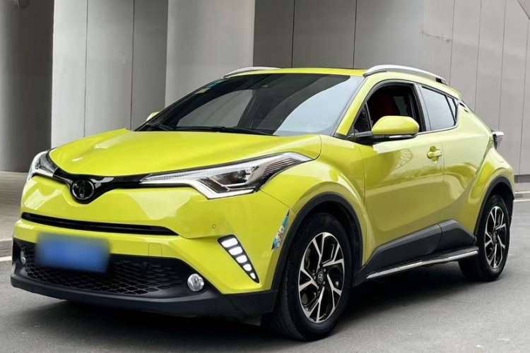 Used Toyota C-HR 2018 2.0L Luxury Sunroof Version China V Emission Standard