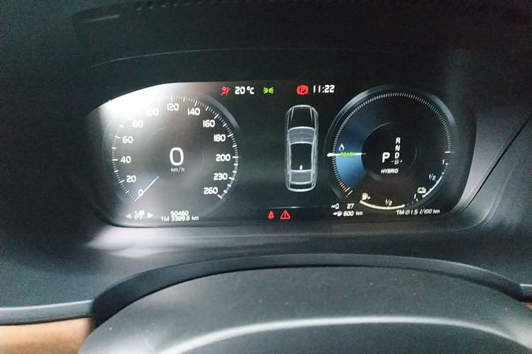 Used Volvo S90 New Energy 2019 T8 e-Drive Hybrid Intelligent Luxury Version China VI Standard Odometer Close Up