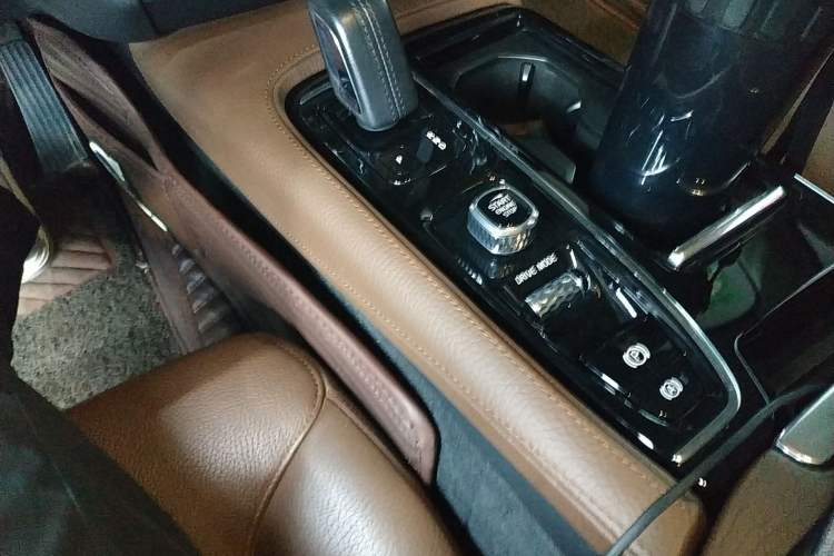 Used Volvo S90 New Energy 2019 T8 e-Drive Hybrid Intelligent Luxury Version China VI Standard Vehicle Key