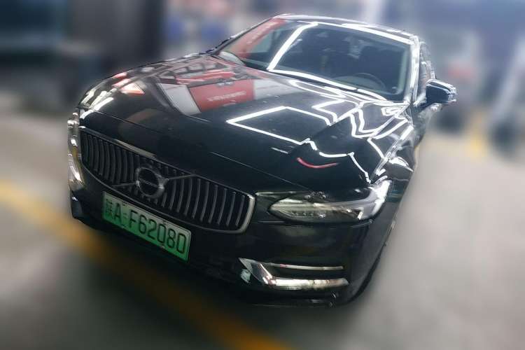 Used Volvo S90 New Energy 2019 T8 e-Drive Hybrid Intelligent Luxury Version China VI Standard