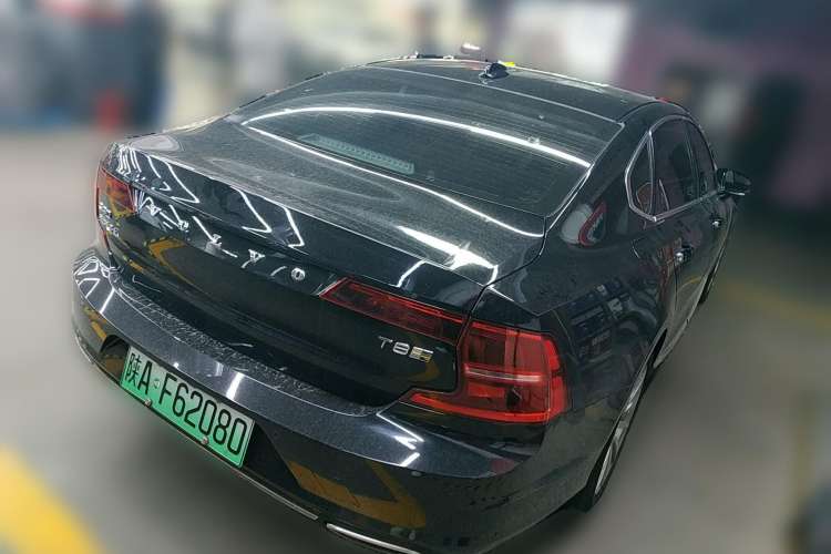 Used Volvo S90 New Energy 2019 T8 e-Drive Hybrid Intelligent Luxury Version China VI Standard Rear Right 45 Deg