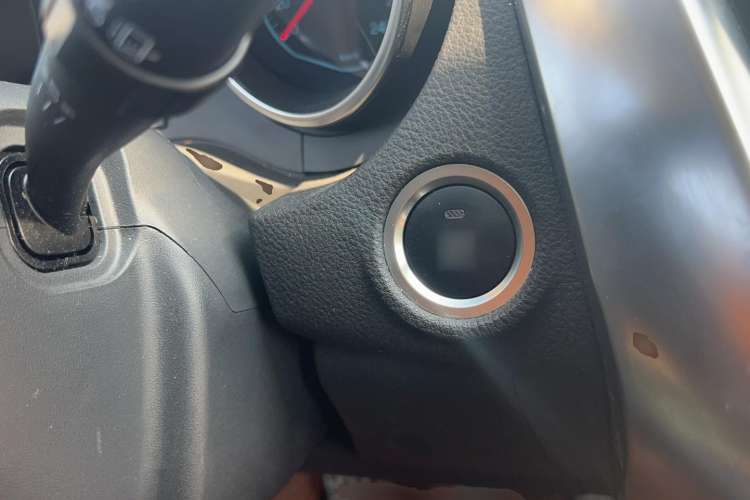 Used BYD Yuan 2016 1.5L Manual Luxury Version
