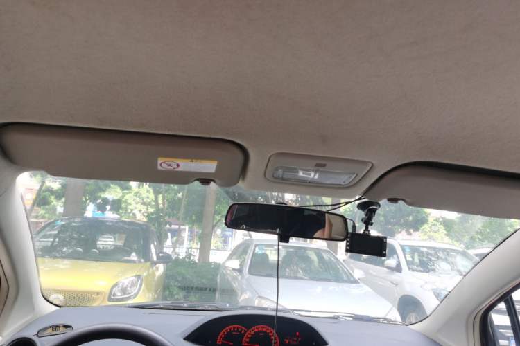 Used Toyota Yaris 2011 1.6E Automatic Charm Edition Headliner