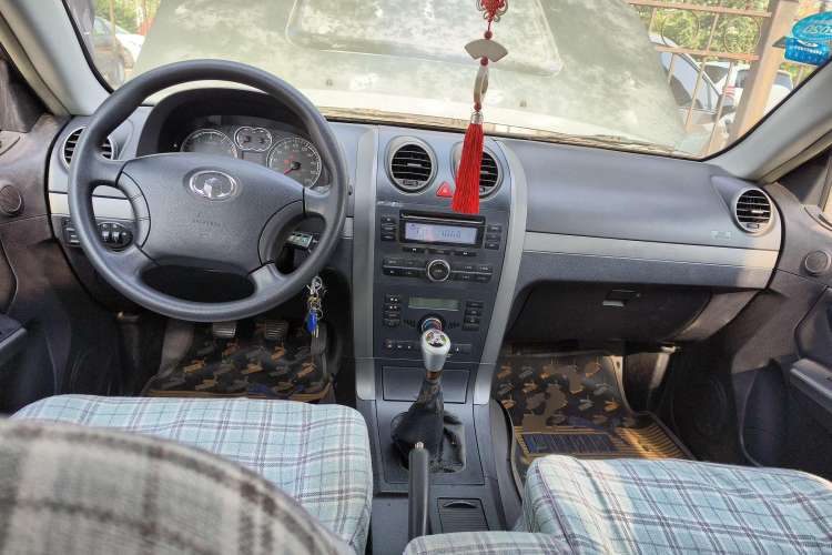 Used Haval H5 Classic 2010 Zhizun Edition 2.4L Four-Wheel Drive Comfort Model