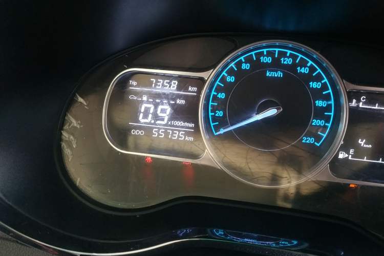 Used SWM X3 2018 1.5L Manual Fashion Model