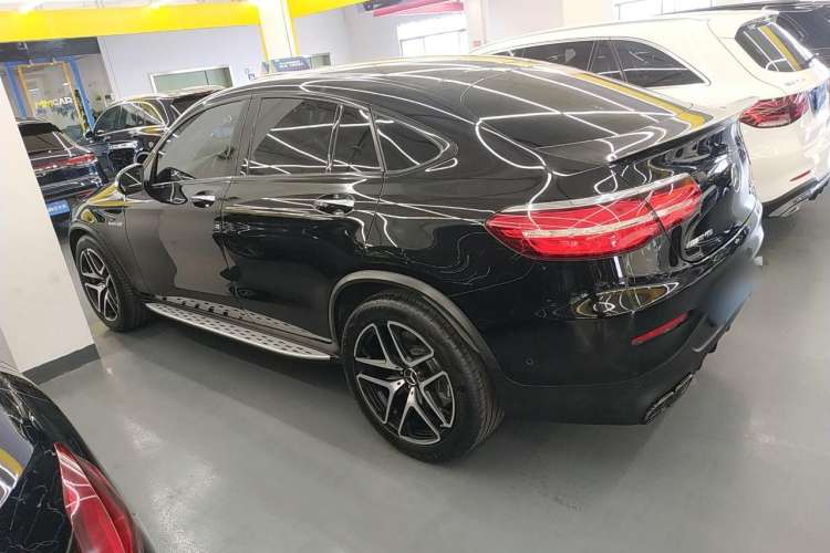 Used Mercedes-Benz GLC AMG 2018 AMG GLC 63 4MATIC+ Coupe SUV
