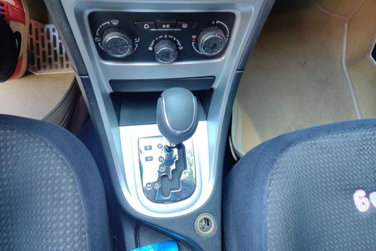 Used Peugeot 307 2012 Hatchback 1.6L Automatic Comfort Edition
