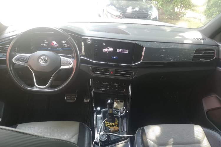 Used Volkswagen Tayron X 2020 380TSI Four-Wheel Drive Prestige Connected Version Center Console