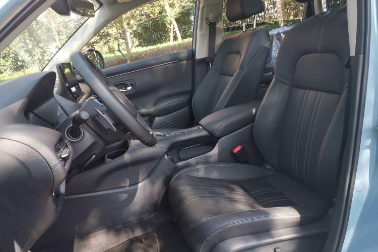 Used Honda ZR-V 2023 2.0L eHEV Sharp - Deluxe Edition