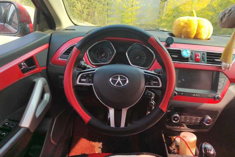 Used JAC Refine S2 2015 1.5L Manual Luxury Smart Model