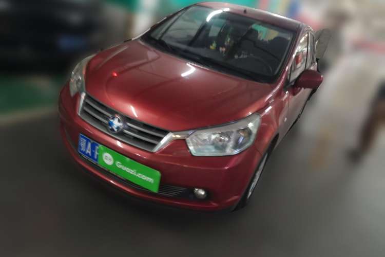 Used Venucia R50 2013 1.6L Automatic Fashion Edition