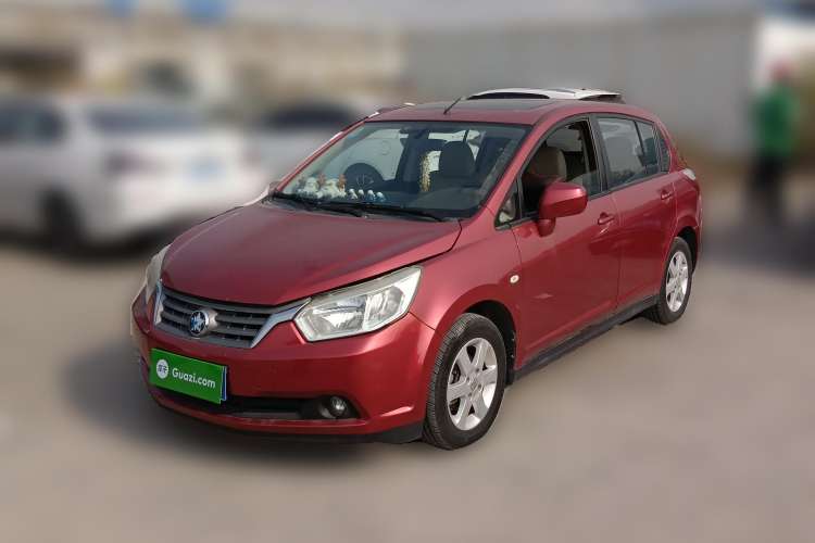 Used Venucia R50 2012 1.6L Manual Luxury Edition
