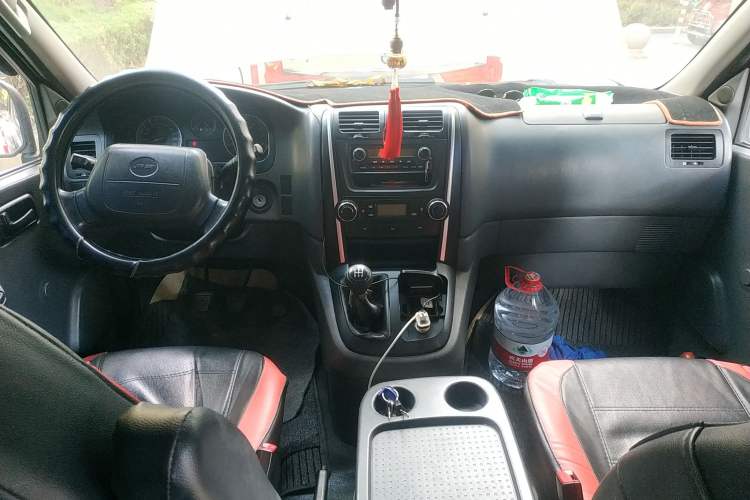 Used Jinbei Express 2018 2.0L Standard Version V19