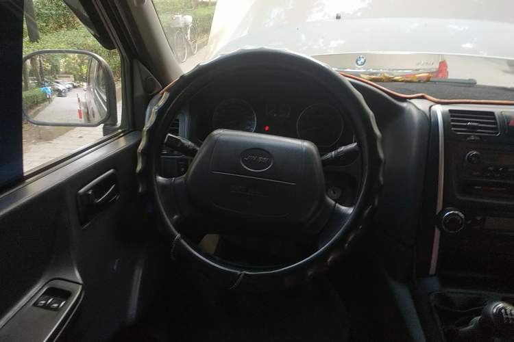 Used Jinbei Express 2018 2.0L Standard Version V19