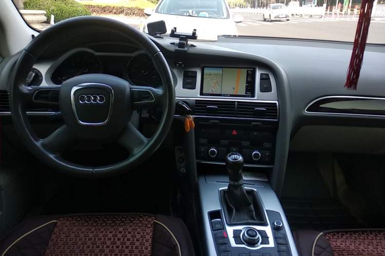 Used Audi A6L 2010 2.0 TFSI Manual Standard Edition
