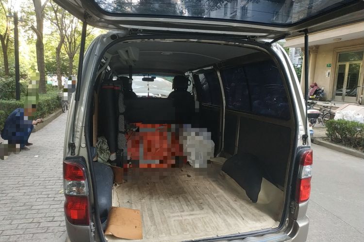 Used Jinbei Express 2018 2.0L Standard Version V19