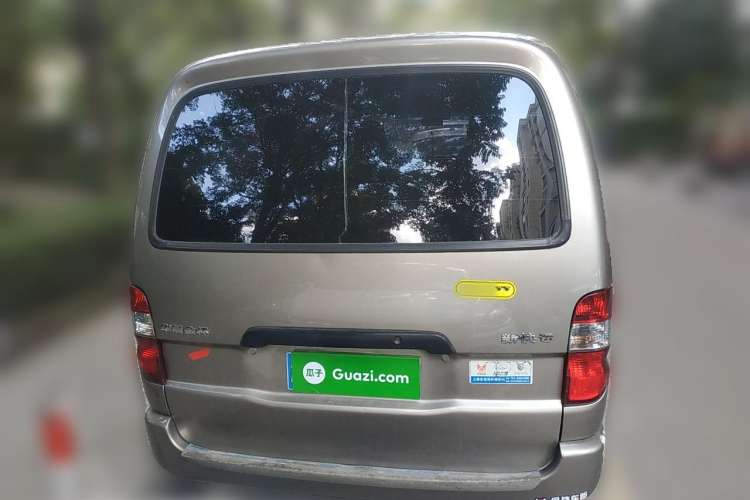 Used Jinbei Express 2018 2.0L Standard Version V19