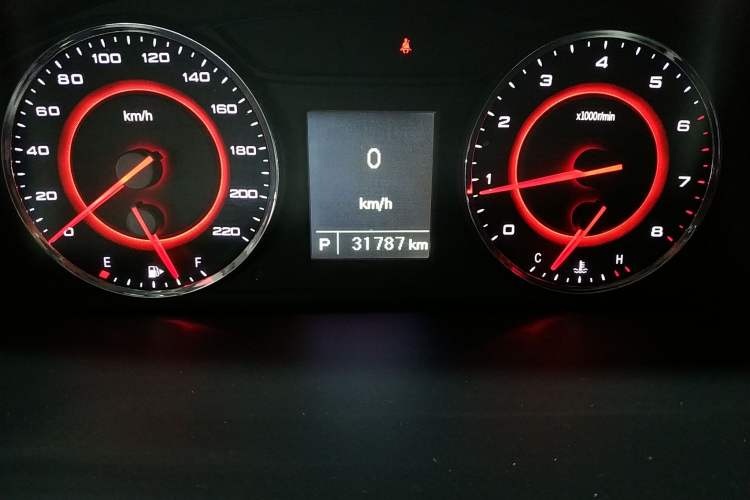 Used SAIC MAXUS G10 2018 PLUS 2.0T Automatic Smart Edition