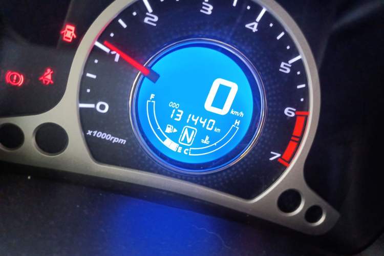 Used CHANGAN Benni 2014 1.4L IMT Luxury Model Odometer Close Up