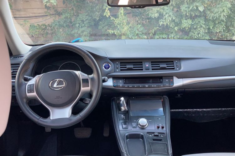 Used Lexus CT 2012 CT200h Premier Edition
