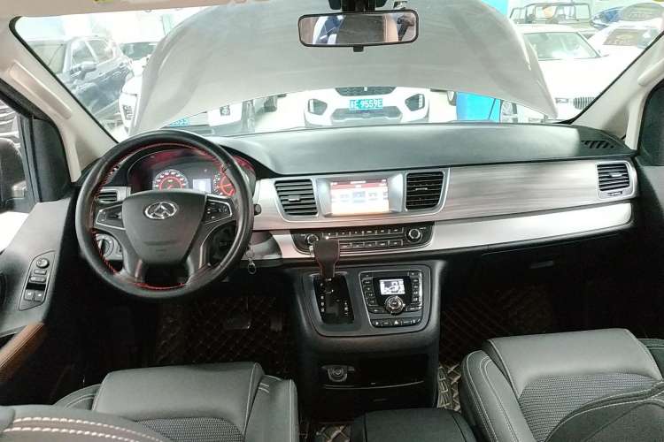 Used SAIC MAXUS G10 2018 PLUS 2.0T Automatic Smart Edition