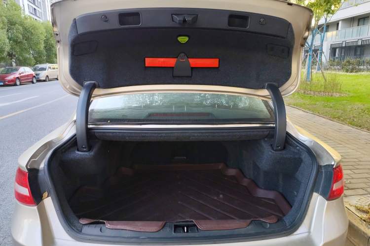 Used Geely Auto Emgrand GT 2016 2.4L Zunya Model