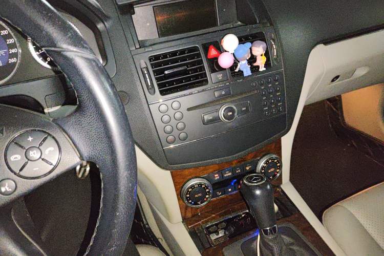 Used Mercedes-Benz C-Class 2008 C 200K Standard Model Audio And AC Panel